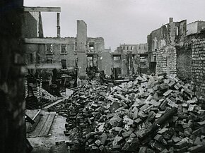 Elisabethenstraße 68-70 nach Bombenangriff 1944