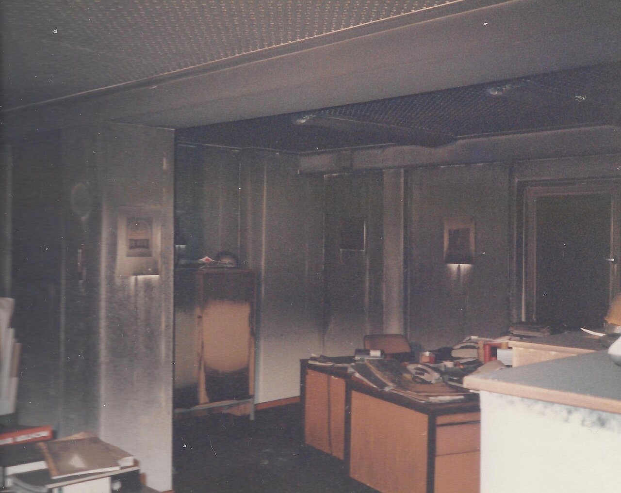 Blick in das verbrannte Büro.