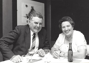 Betriebsratsvorsitzender Heinrich Roth bei der Jubilarfeier 1979.