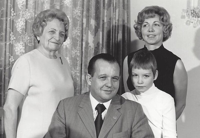 Familienbild 100jährigen Firmenjubiläum (1972)