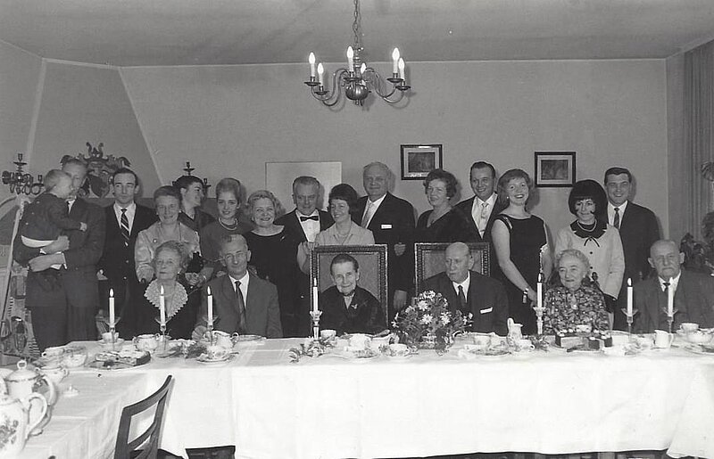 Luise Klein 90. Geburstag Gruppenbild